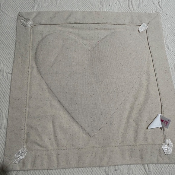 Nora Fleming Pink Heart Pillow Covers Lot of 4 New - Picture 5 of 5